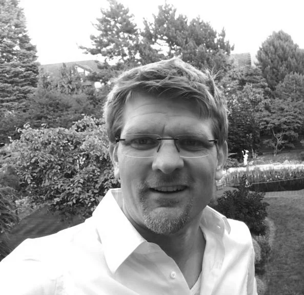 Dr. Ansgar-Manuel <br>Hübner